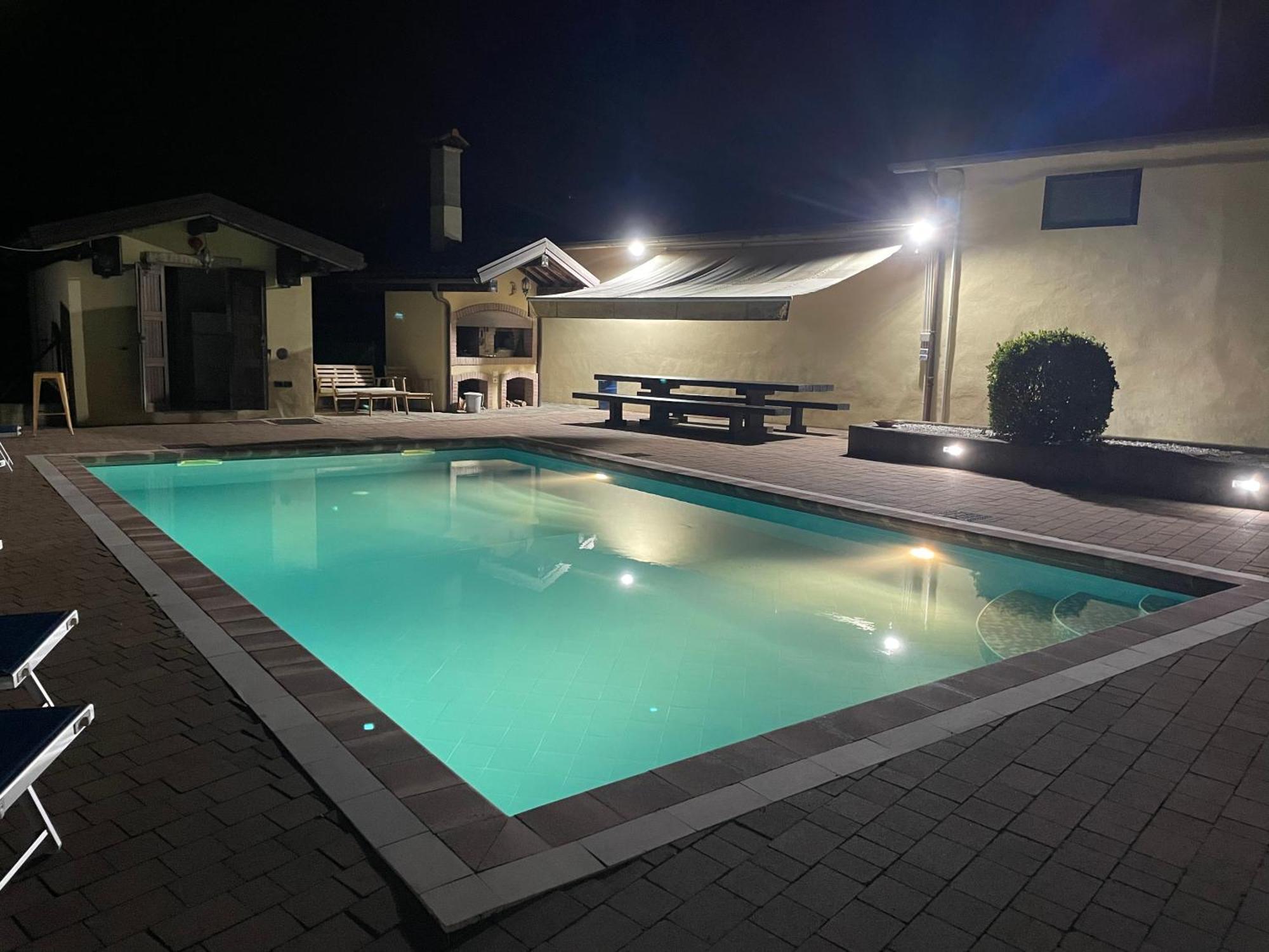 Ca' Vanello Borgo Tossignano Exterior photo